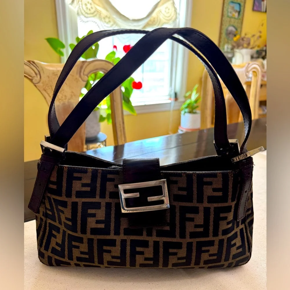 FENDI Zucca Shoulder Bag in Tobacco - Picture 1 of 12